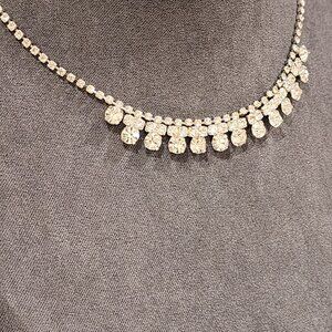 Brand New!! CAROLEE: Silver-tone| Crystal| Necklace